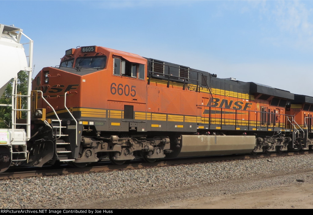 BNSF 6605